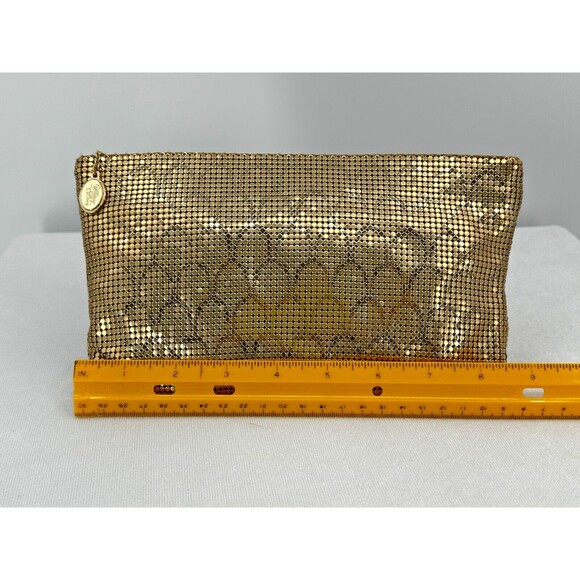 VINTAGE 1980s Whiting & Davis Gold Chainmail Zip Clutch ~ Mesh Evening Bag/Purse - Picture 9 of 11